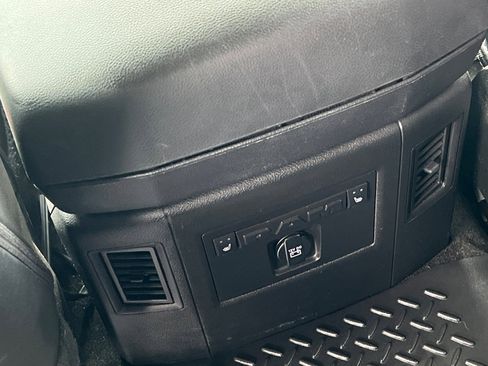 Used 2017 RAM 3500 Laramie image 41