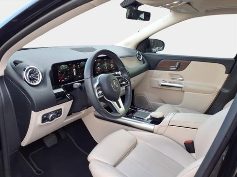 Used 2023 Mercedes-Benz GLA 250 image 8