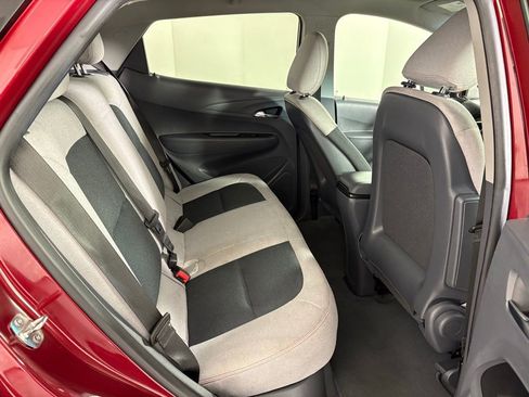 Used 2021 Chevrolet Bolt LT image 42