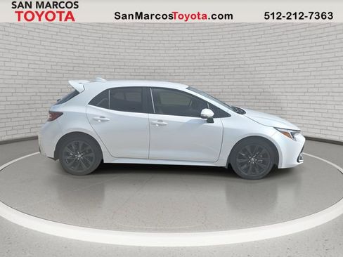 Certified 2025 Toyota Corolla XSE image 4