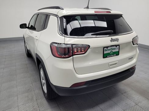 Used 2018 Jeep Compass Latitude w/ Popular Equipment Group FWD image 6