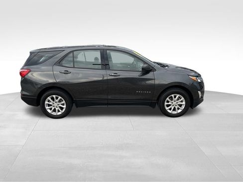 Used 2019 Chevrolet Equinox LS AWD/4WD image 8