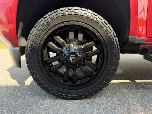 Used 2017 GMC Canyon Denali RWD image 26