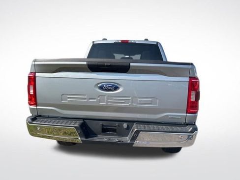 Used 2023 Ford F150 XLT image 4