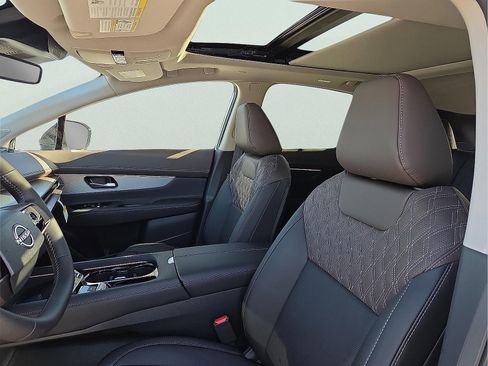 New 2026 Nissan Murano Platinum image 13