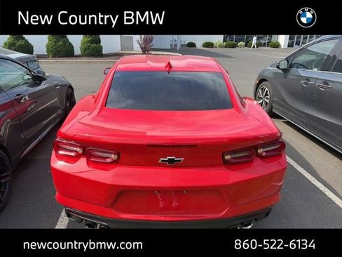 Used 2021 Chevrolet Camaro LT RWD image 5