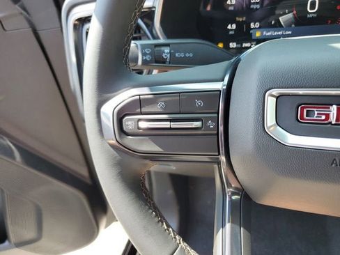 New 2026 GMC Canyon AT4 AWD/4WD image 29