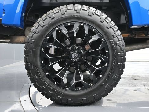 Used 2020 Ford F250 Lariat AWD/4WD image 18