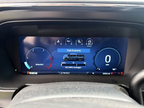 Used 2024 Ford F250 Lariat w/ Chrome Package image 21