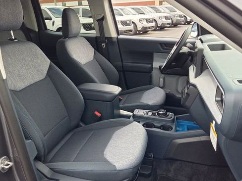 New 2026 Ford Maverick XLT image 16