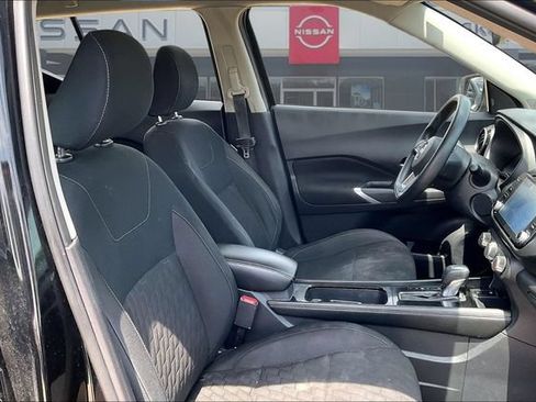 Used 2024 Nissan Kicks SV FWD image 27