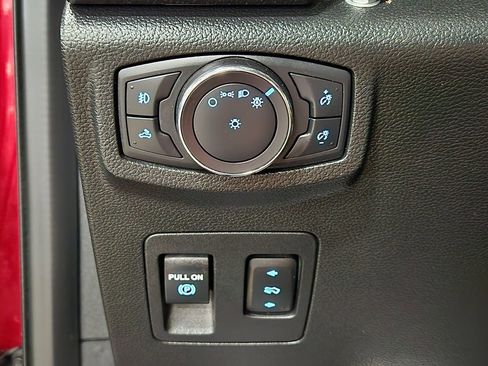 Used 2020 Ford F150 XLT w/ Equipment Group 302A Luxury image 40