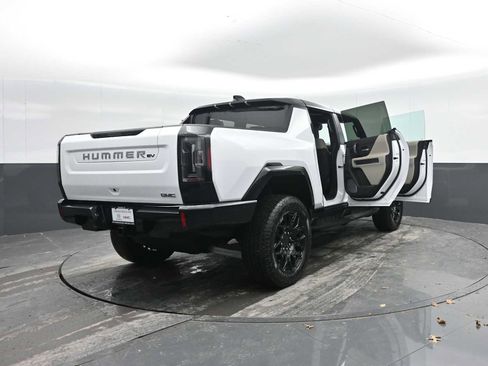 New 2026 GMC Hummer EV 4x4 Crew Cab image 50