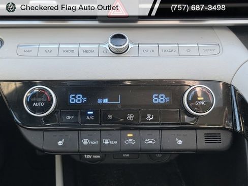 Used 2021 Hyundai Elantra Limited w/ Cargo Package image 18