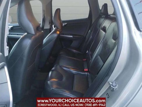 Used 2015 Volvo XC60 T6 w/ Proximity Package image 37