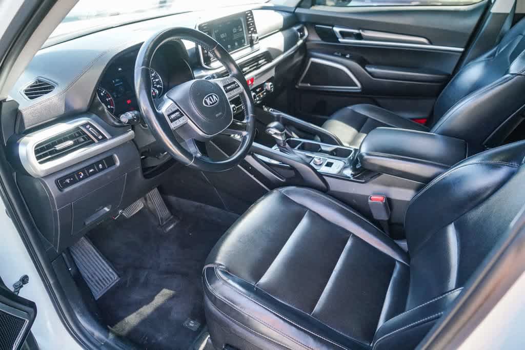 Used 2020 Kia Telluride S FWD image 16