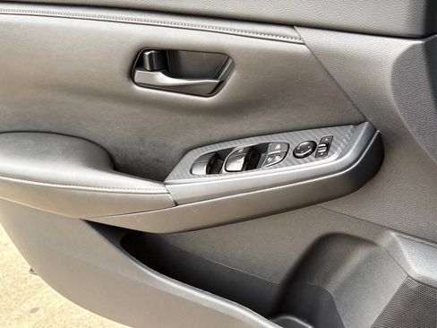 Certified 2024 Nissan Sentra S image 26