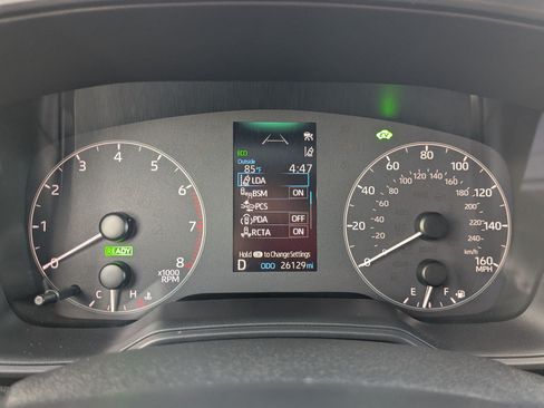 Used 2023 Toyota Corolla Cross AWD Hybrid image 17