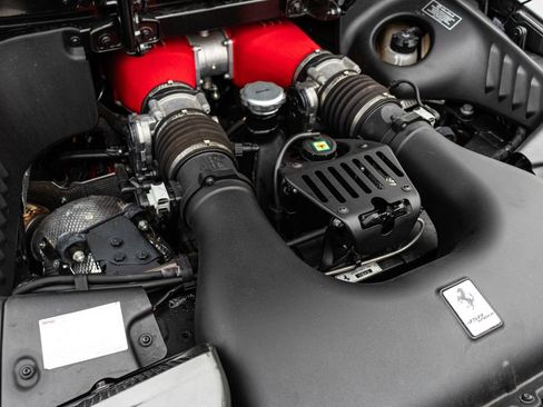 Used 2013 Ferrari 458 Spider RWD image 56