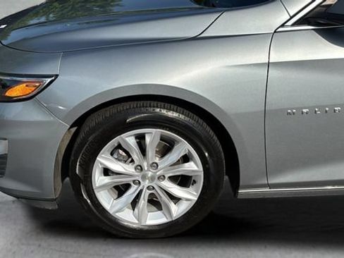 Used 2024 Chevrolet Malibu LT FWD image 33