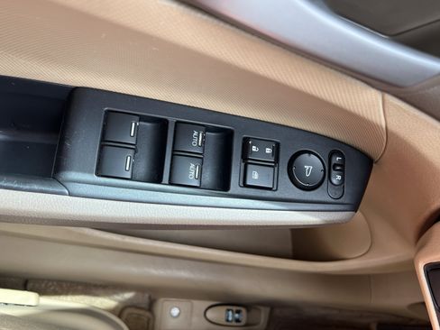 Used 2009 Honda Accord LX-P image 16
