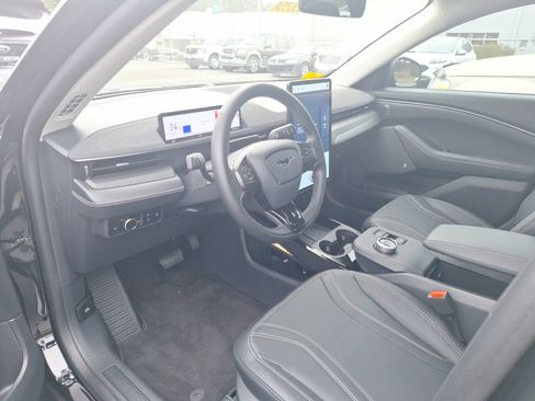 Used 2024 Ford Mustang Mach-E Premium RWD image 10