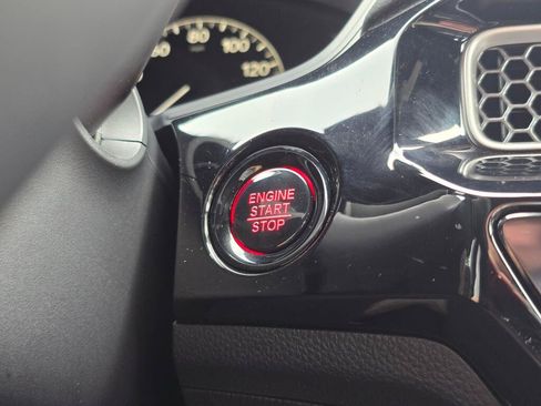 Certified 2025 Honda Civic Sport image 25