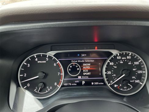 Used 2022 Nissan Rogue SV image 30