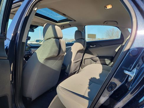 Used 2021 Honda Civic EX image 10