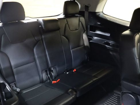 Used 2024 Kia Telluride EX w/ EX Captain's Chair Package FWD image 56