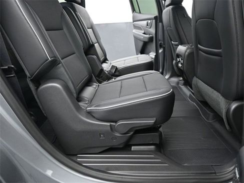 New 2026 Buick Enclave Preferred w/ Power Package image 16