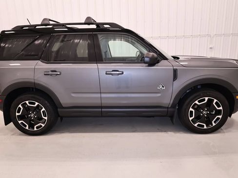 Certified 2024 Ford Bronco Sport Outer Banks w/ Tech Package AWD/4WD image 2