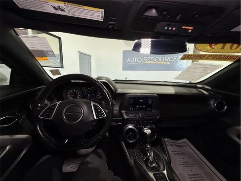 Used 2019 Chevrolet Camaro LT image 30