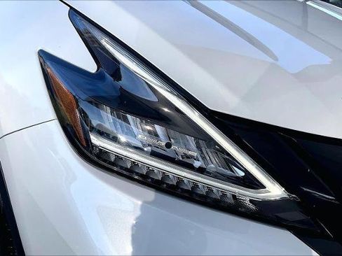 Certified 2024 Nissan Murano SV w/ SV Midnight Edition Package image 27