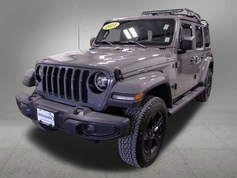 Used 2021 Jeep Wrangler Unlimited Sahara image 1