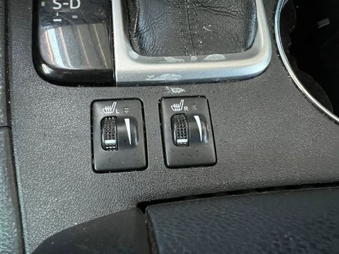 Used 2015 Toyota Highlander XLE FWD image 27