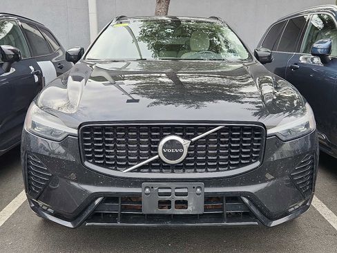 Certified 2024 Volvo XC60 B5 Core w/ Climate Package image 2
