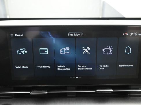 Used 2024 Hyundai Kona SEL FWD image 13
