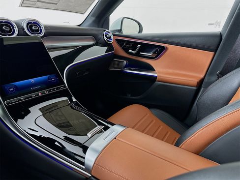 New 2026 Mercedes-Benz GLC 300 image 26