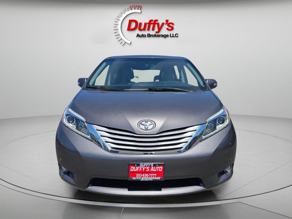 Used 2017 Toyota Sienna Limited Premium AWD/4WD image 18