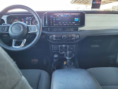 Certified 2024 Jeep Wrangler Sahara image 6