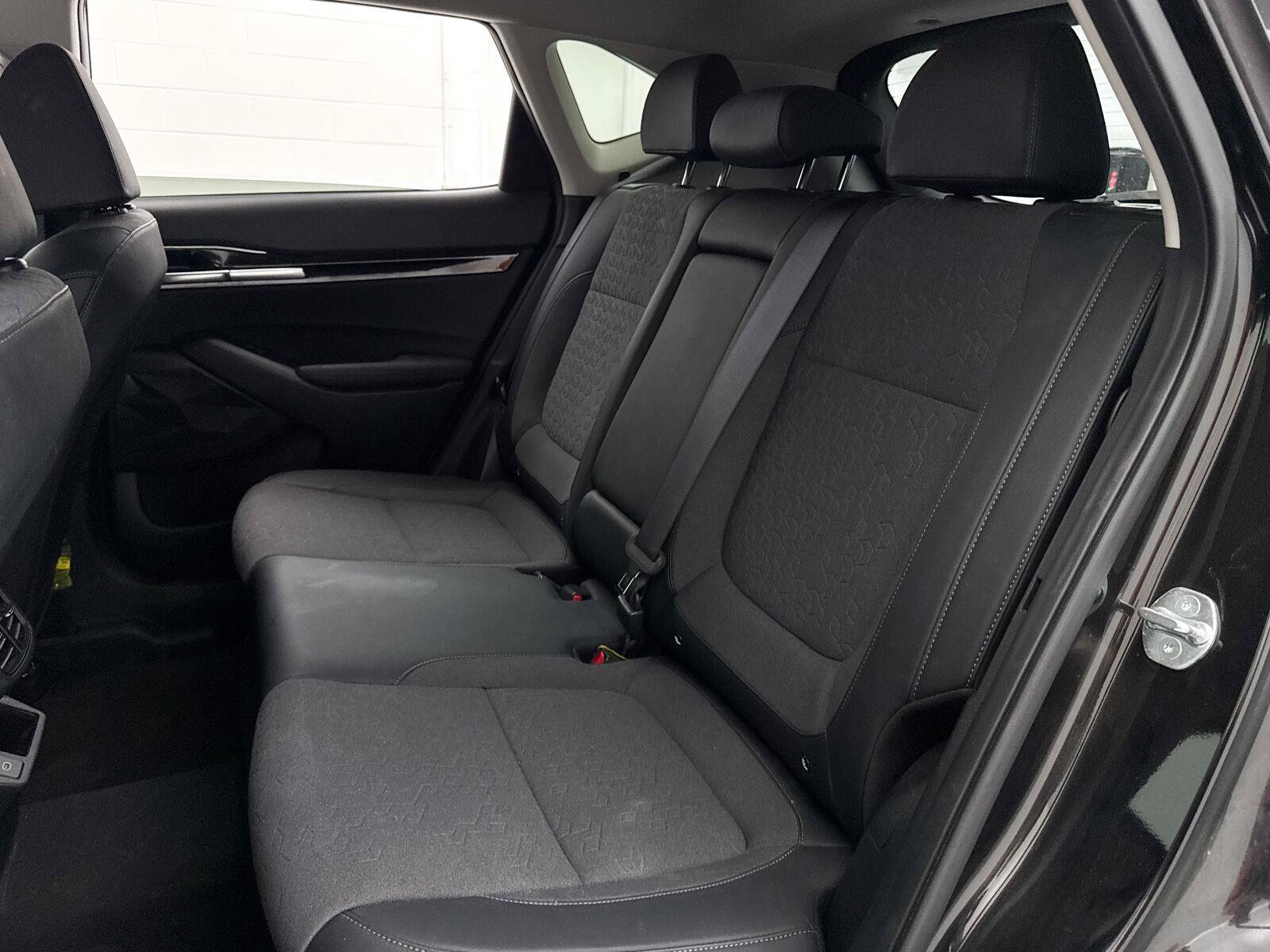 Used 2024 Kia Seltos S FWD image 31