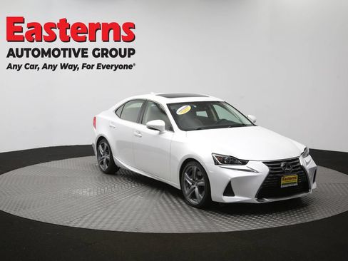 Used 2018 Lexus IS 300 AWD image 50
