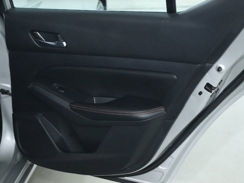 Used 2020 Nissan Altima 2.5 SR image 31