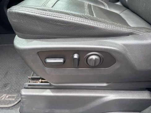 Used 2020 GMC Sierra 3500 Denali w/ Denali Ultimate Package image 5