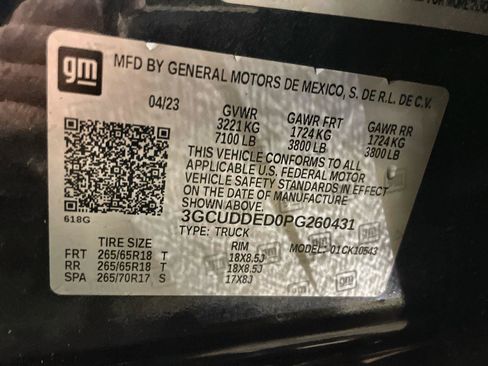 Used 2023 Chevrolet Silverado 1500 LT w/ Z71 Off-Road Package image 32