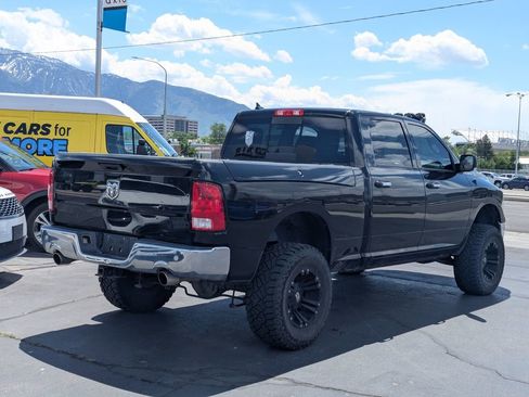 Used 2017 RAM 1500 Big Horn AWD/4WD image 4