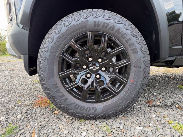 New 2026 Chevrolet Colorado Trail Boss AWD/4WD image 4