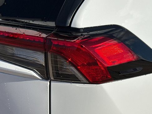 New 2025 Toyota RAV4 XLE image 32