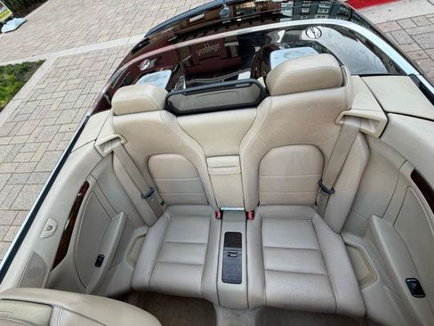 Used 2013 Mercedes-Benz E 550 Cabriolet image 28